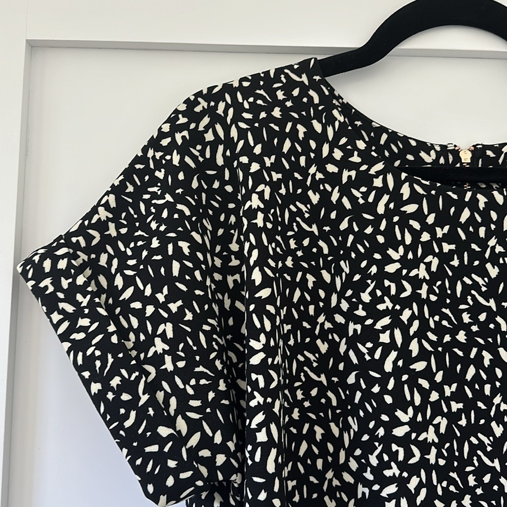MELLÓDAY top. Excellent condition - only worn once. Size M.